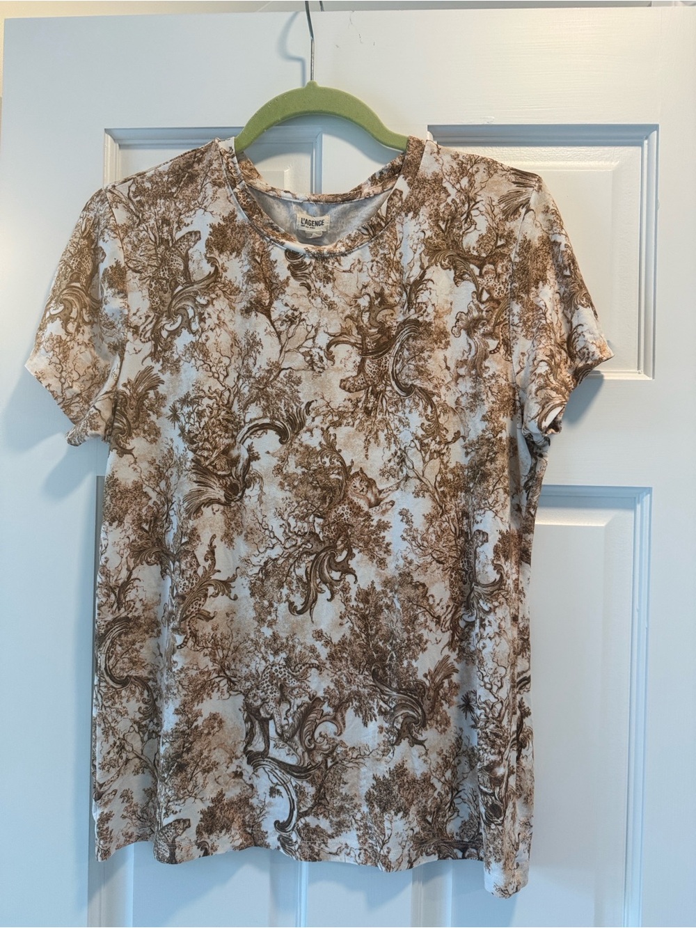 L’Agence Ressi Tee -